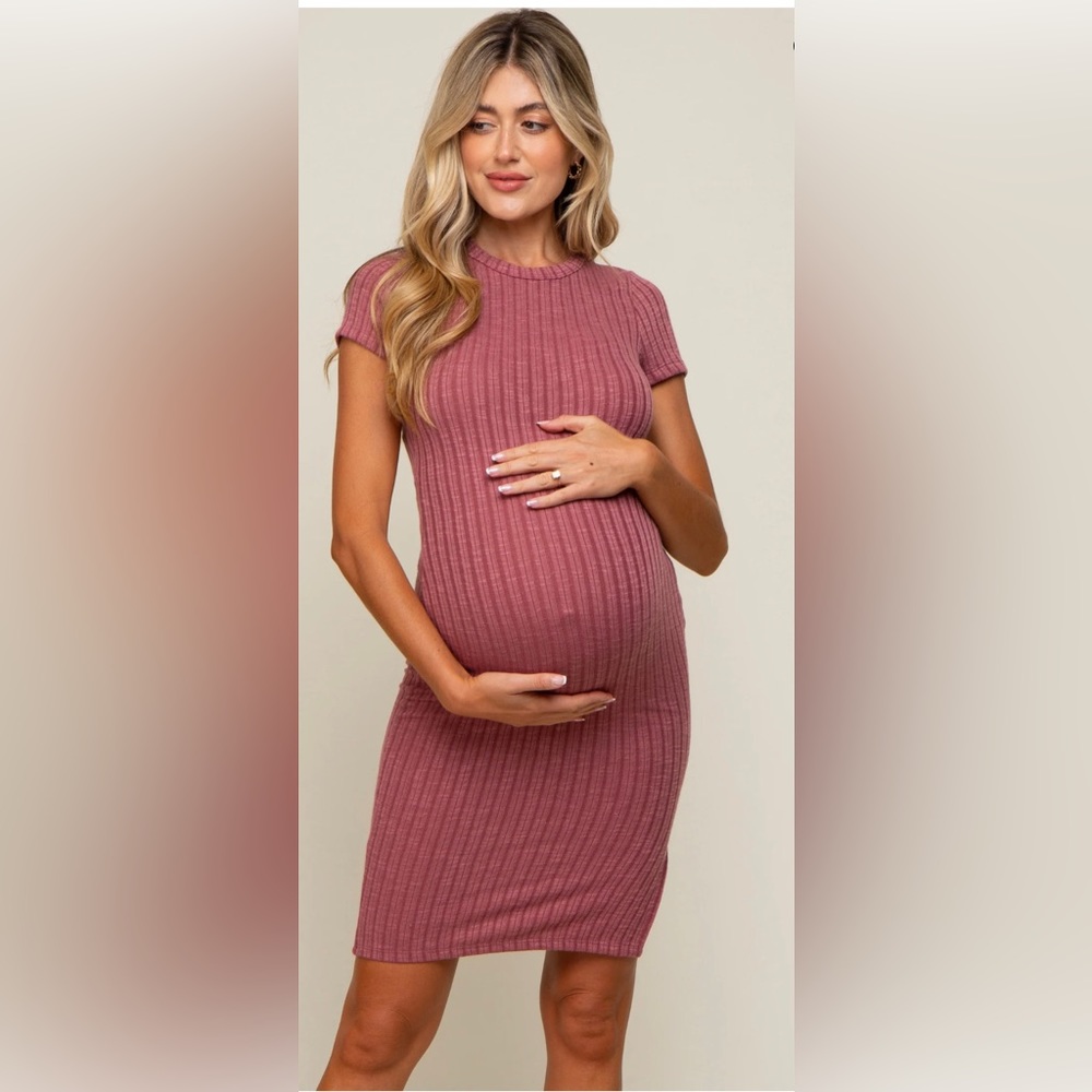 Mauve Ribbed Fitted Maternity Dress